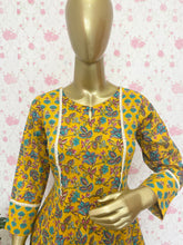 Yellow hand block printed anarkali - kasumi.in